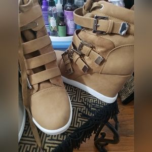 Justfab wedged sneakers